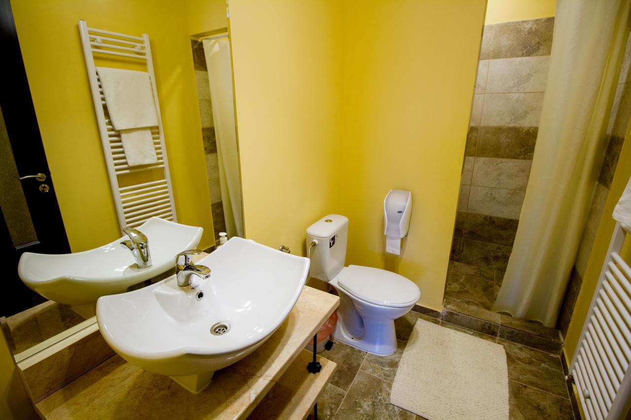 Green Garden Resort Odobesti Chambre photo